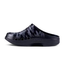 'OOFOS' Women's OOcloog Luxe Pixel Clog - Black / Camo -Footwear Sales Store 1203BLKCAMO 4 1024x1024@2x
