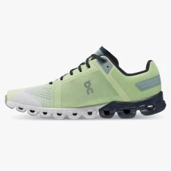 'On Running' Women's Cloudflow - Meadow / White -Footwear Sales Store 35.98685 cloudflow fw22 meadow white w g4 1024x1024@2x