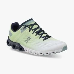 'On Running' Women's Cloudflow - Meadow / White -Footwear Sales Store 35.98685 cloudflow fw22 meadow white w g6 1024x1024@2x