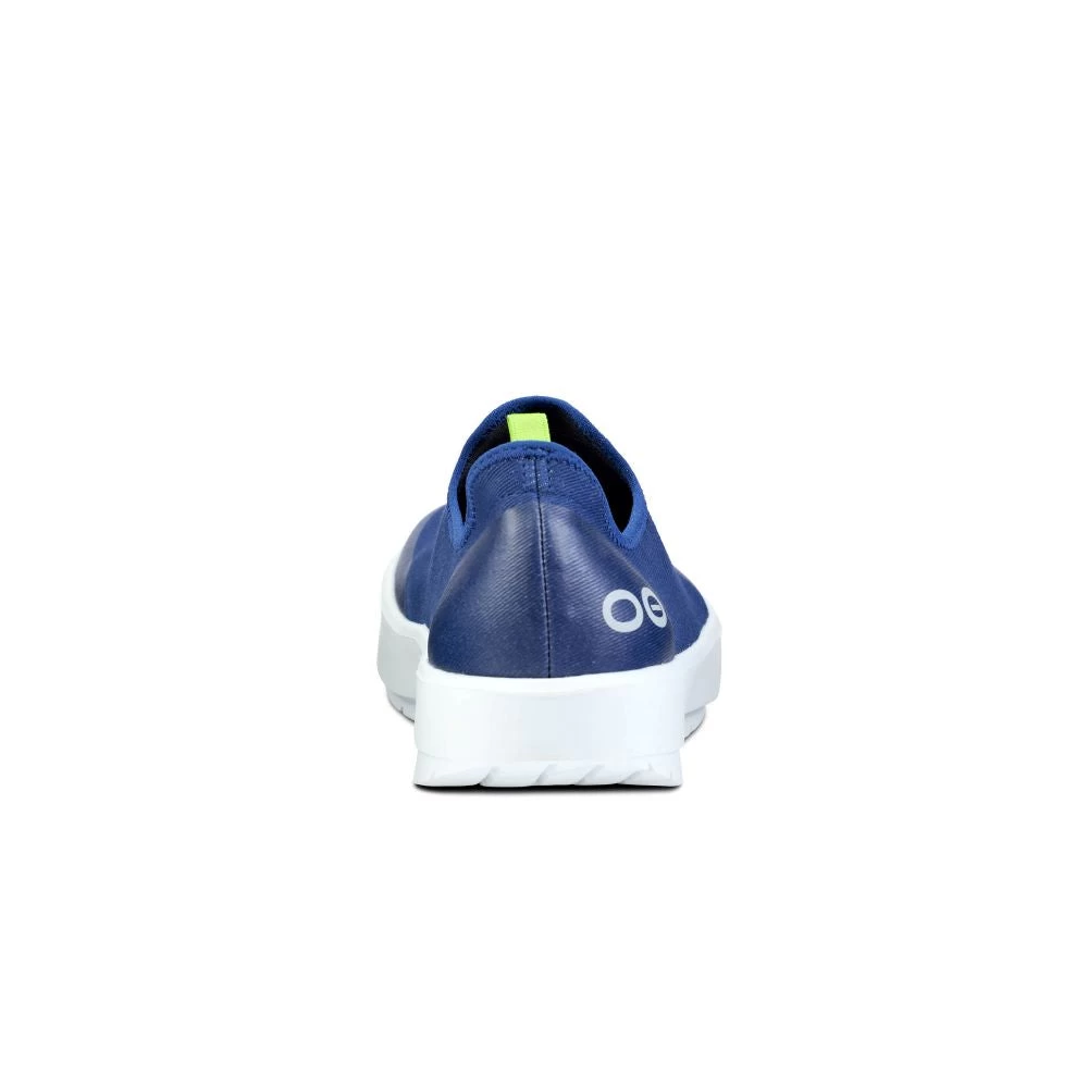 'OOFOS' Women's OOmg EeZee Low Shoe - White / Navy 5 'OOFOS' Women's OOmg EeZee Low Shoe - White / Navy - Image 5