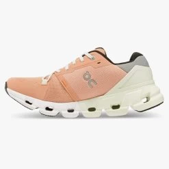 'On Running' Women's Cloudflyer 4 - Peach / Aloe -Footwear Sales Store 71.98669 cloudflyer 4 fw22 peach aloe w g4 1024x1024@2x