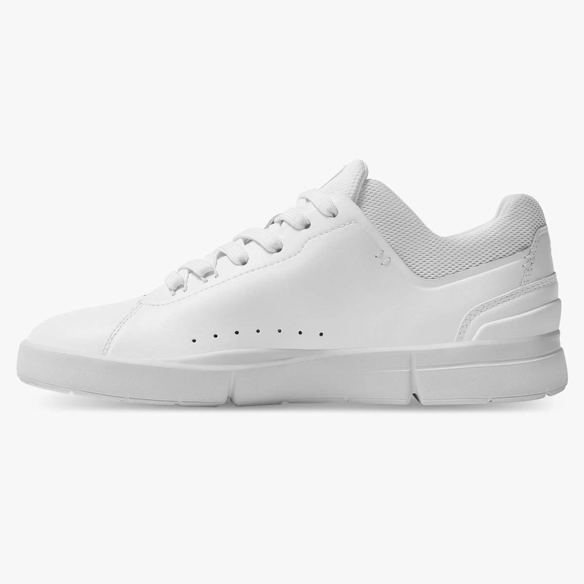 'On Running' Women's THE ROGER Advantage 1 Tennis Sneaker - White 5 'On Running' Women's THE ROGER Advantage 1 Tennis Sneaker - White - Image 5